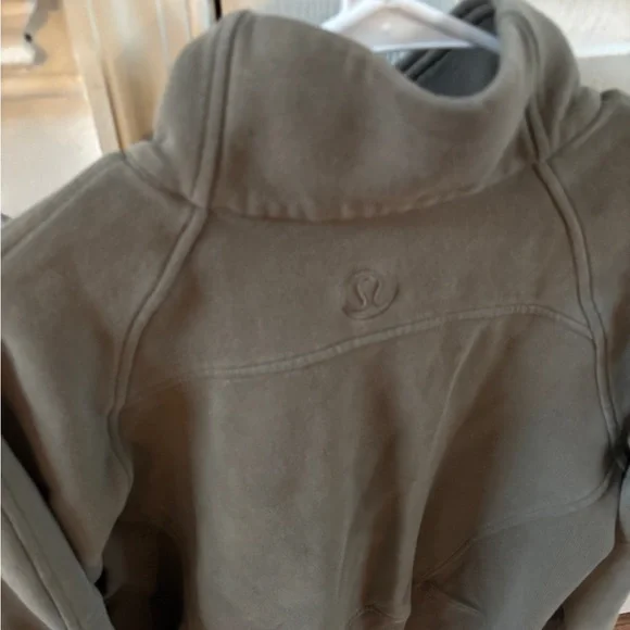 Lululemon Scuba Oversized Half Zip - Picture 3 of 5